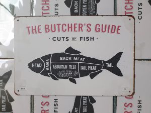 bbq slagersgids butcher's guide vis 20x30 metaal metalen wandbord