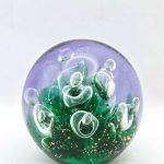 Glazen paperweight groen zeewier met luchtbellen - p10