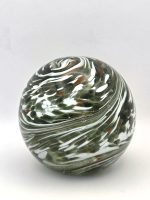 Glazen paperweight groen-wit gemarmerd met goud - p16 - Afbeelding 3