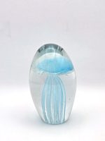 Glazen paperweight met lichtblauwe kwal - p2 - Afbeelding 2
