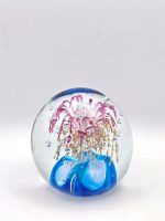 Glazen paperweight roze bloem met blauwe basis - p29 - Afbeelding 4