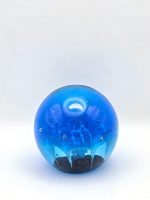 Glazen paperweight blauwe bol met luchtbellen - p3 - Afbeelding 3