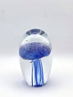 Glazen paperweight met blauw-paarse kwal - p34 - Afbeelding 4